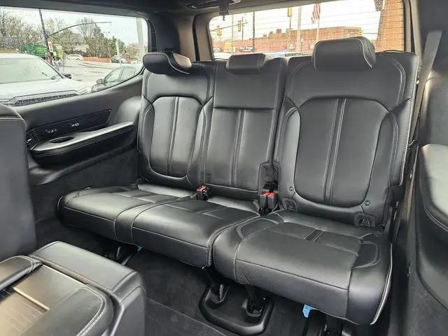 2024 Jeep Grand Wagoneer Series II 4x4
