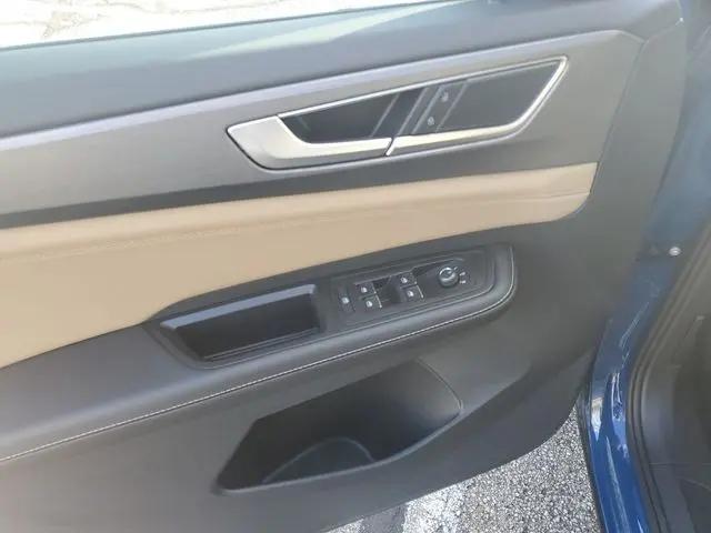 2026 Volkswagen Atlas Cross Sport SE