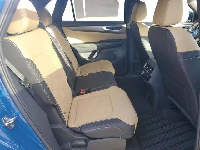 2026 Volkswagen Atlas Cross Sport SE