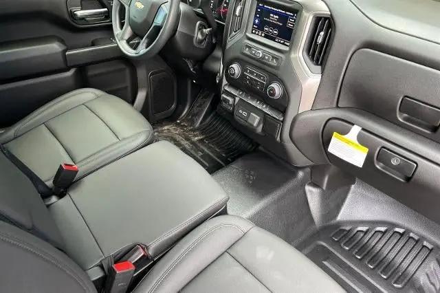 2026 Chevrolet Silverado 2500HD Regular Cab, Long Bed, WT, 4WD