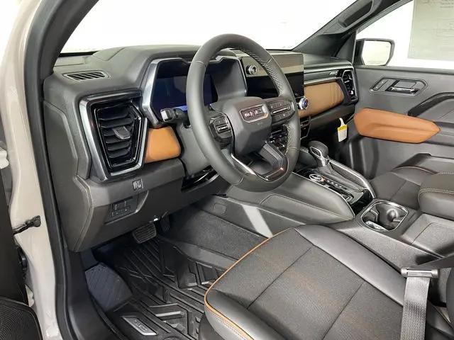 2026 GMC Canyon AT4, 4WD