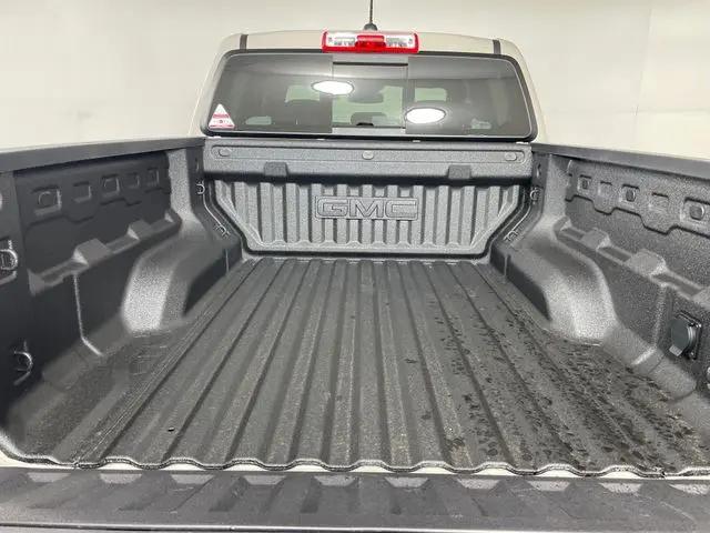 2026 GMC Canyon AT4, 4WD