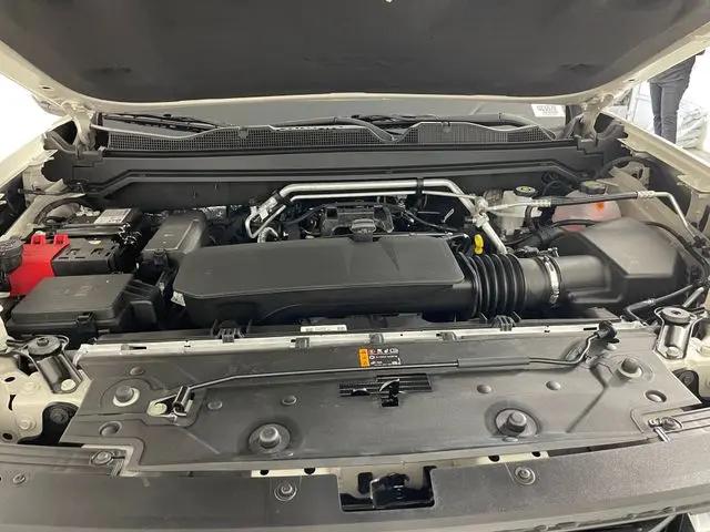 2026 GMC Canyon AT4, 4WD