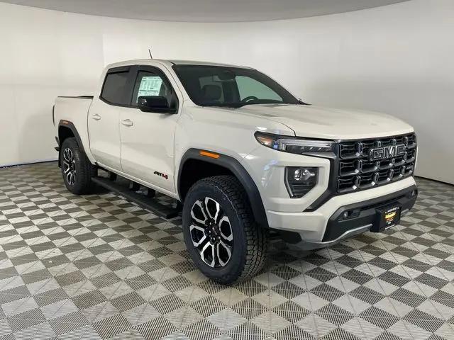 2026 GMC Canyon AT4, 4WD