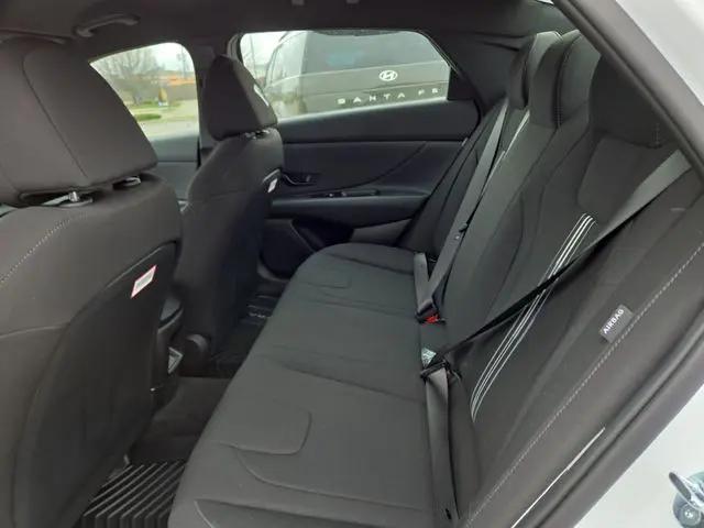 2026 Hyundai Elantra SEL Sport