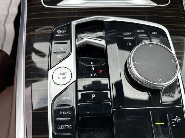 2025 BMW X5 xDrive50e