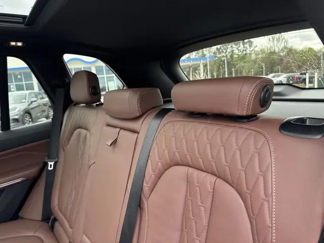 2025 BMW X5 xDrive50e