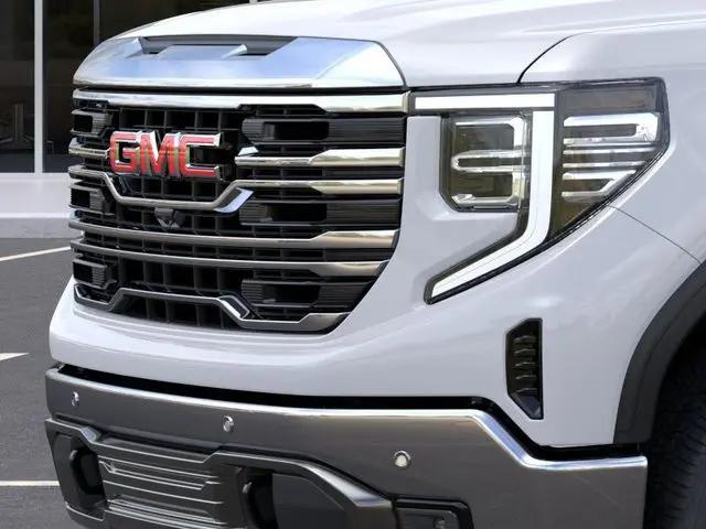 2026 GMC Sierra 1500 Crew Cab, Short Bed, SLT, RWD