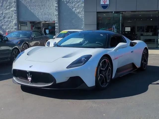 2022 Maserati C20 Standard