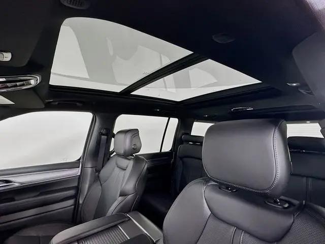2026 Jeep Grand Wagoneer Upland 4x4