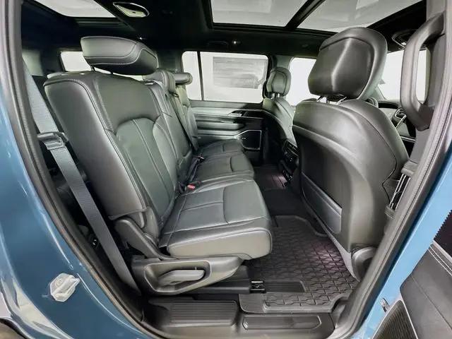 2026 Jeep Grand Wagoneer Upland 4x4