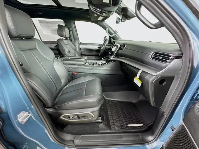 2026 Jeep Grand Wagoneer Upland 4x4
