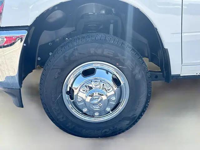 2026 Ram 3500 Tradesman/Big Horn