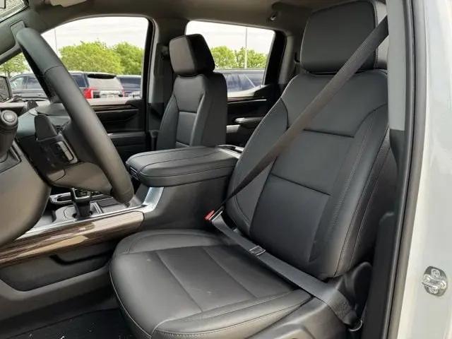2026 Chevrolet Silverado 1500 4WD Crew Cab Standard Bed LT