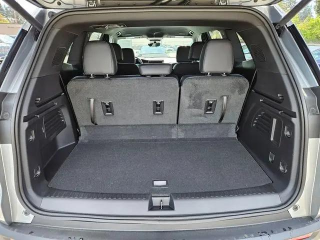 2026 GMC Acadia Elevation AWD
