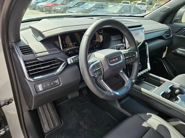 2026 GMC Acadia Elevation AWD