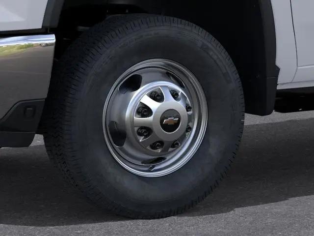 2026 Chevrolet Silverado 3500HD Crew Cab, Long Bed, WT Dual Rear Wheel, RWD