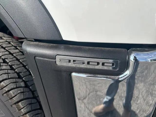 2026 GMC Sierra 3500HD Crew Cab, Long Bed, Pro Dual Rear Wheel, 4WD