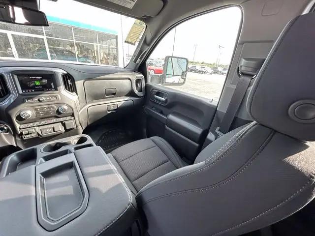 2026 GMC Sierra 3500HD Crew Cab, Long Bed, Pro Dual Rear Wheel, 4WD