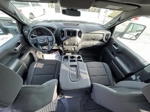 2026 GMC Sierra 3500HD Crew Cab, Long Bed, Pro Dual Rear Wheel, 4WD