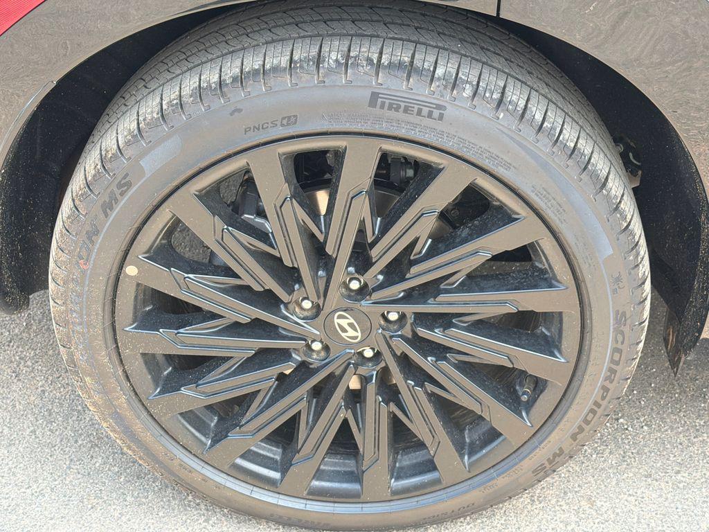 New 2026 Green Hyundai Calligraphy FWD image 18