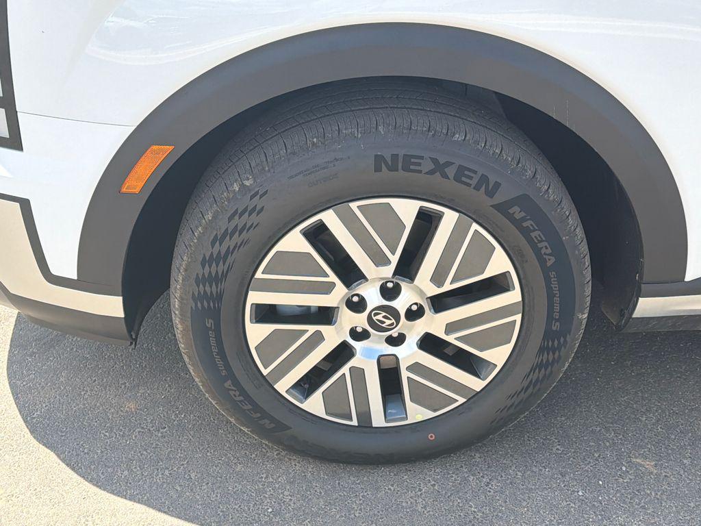 New 2026 White Pearl HYUNDAI Blue SEL 7P image 12