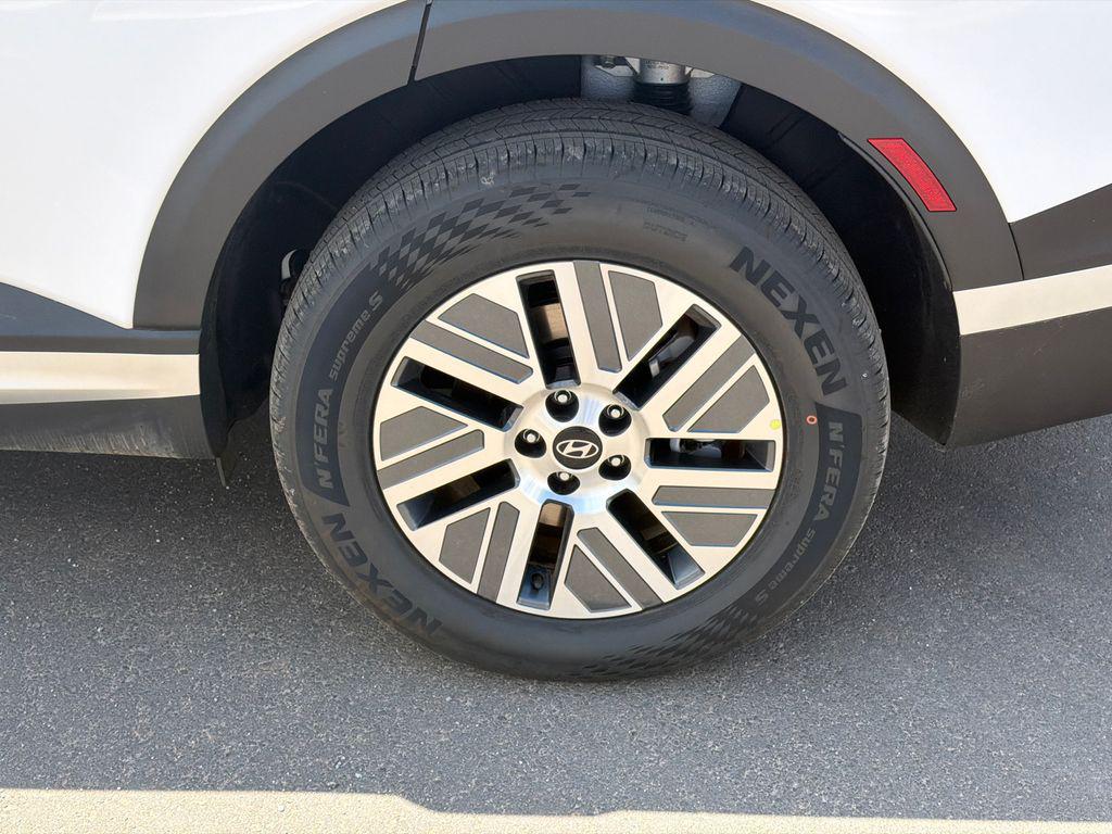 New 2026 White Pearl HYUNDAI Blue SEL 7P image 20
