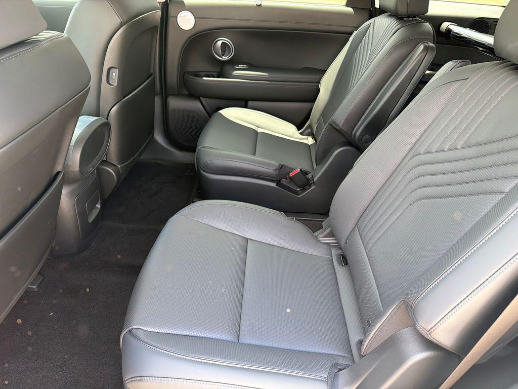 New 2026 White Pearl HYUNDAI Blue SEL 7P image 21