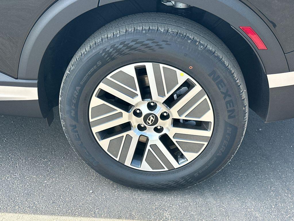 New 2026 Abyss Black HYUNDAI Blue SEL 7P image 20