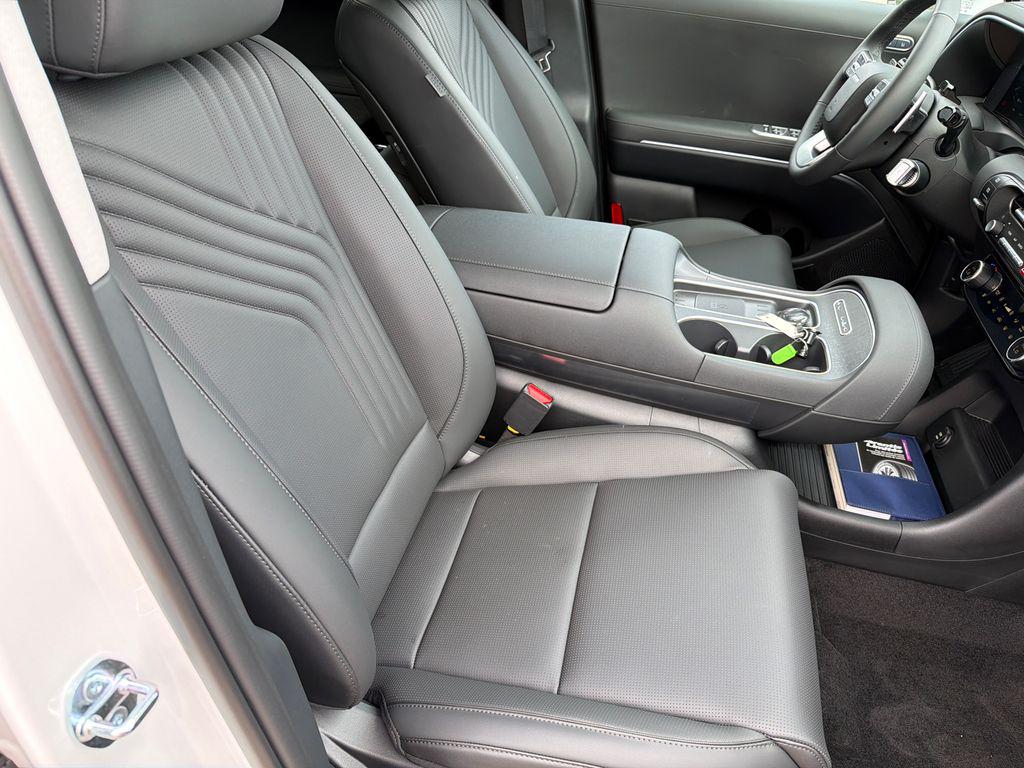 New 2026 White Pearl HYUNDAI Blue SEL Premium 7P image 14