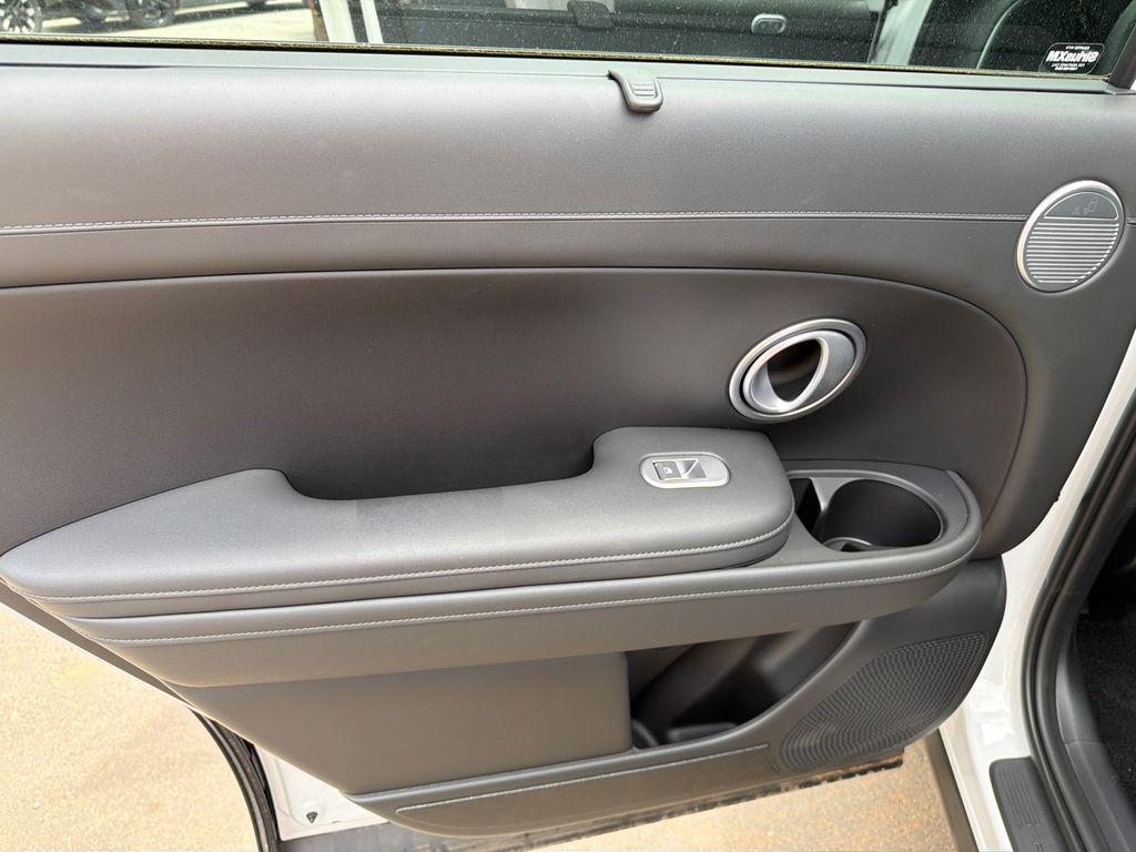 New 2026 White Pearl HYUNDAI Blue SEL Premium 7P image 22