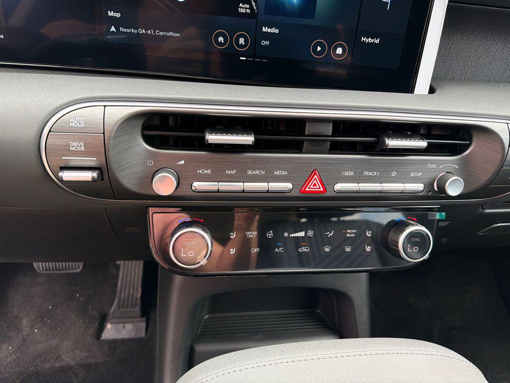 New 2026 White Pearl HYUNDAI Blue SEL Premium 7P image 30