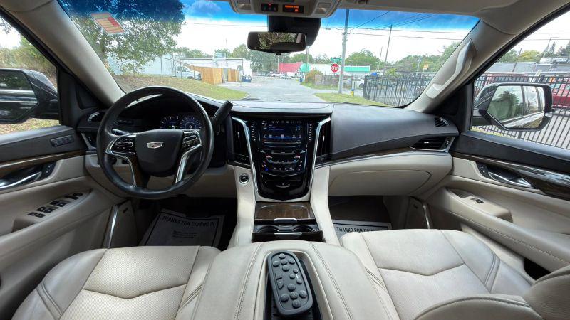 2020 Cadillac Escalade ESV 2WD Luxury