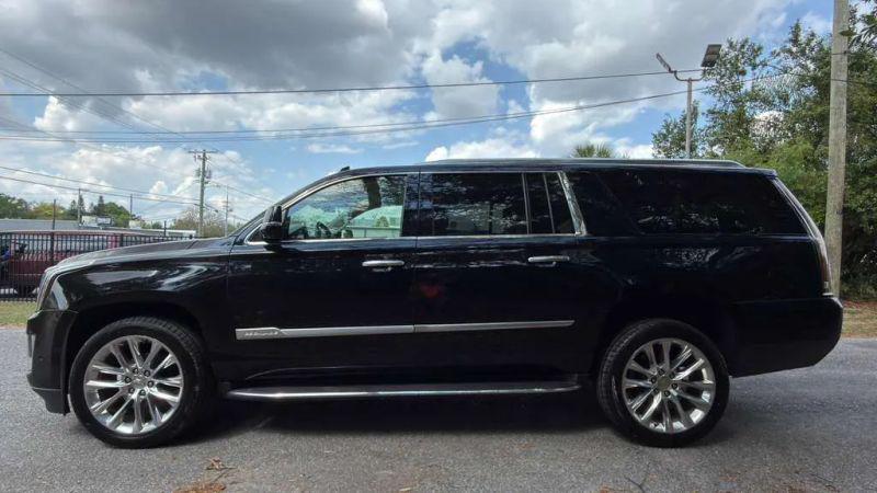 2020 Cadillac Escalade ESV 2WD Luxury