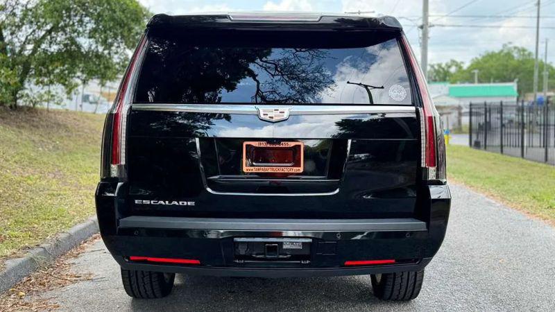 2020 Cadillac Escalade ESV 2WD Luxury