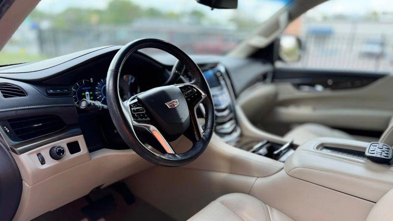 2020 Cadillac Escalade ESV 2WD Luxury