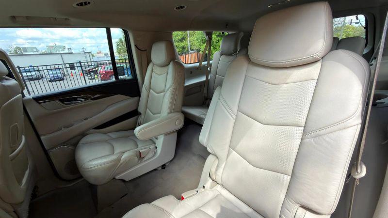 2020 Cadillac Escalade ESV 2WD Luxury