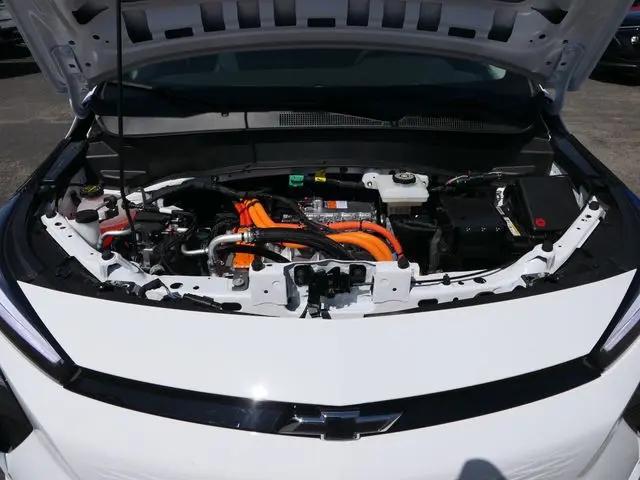 2027 Chevrolet Bolt RS FWD
