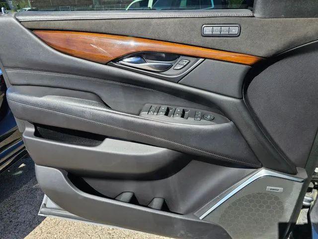 2020 Cadillac Escalade 2WD Luxury