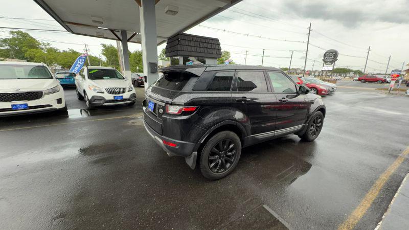2018 Land Rover Range Rover Evoque SE