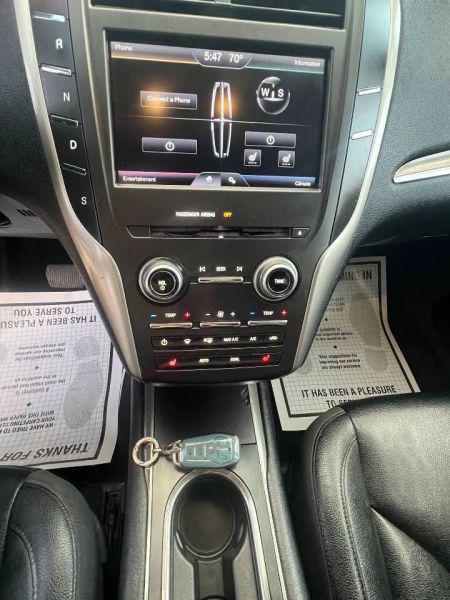2015 Lincoln MKC Base
