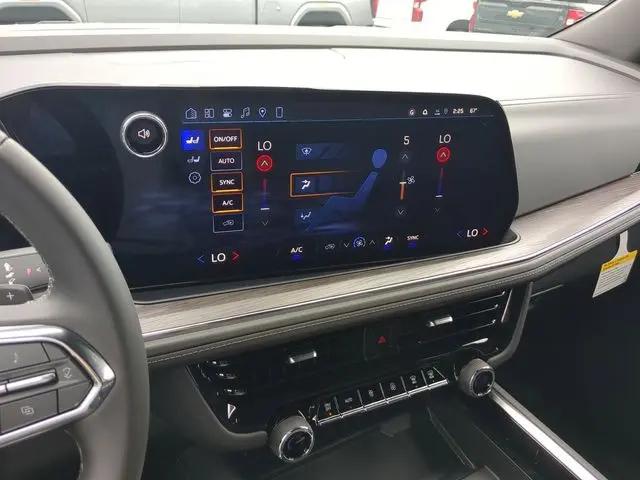 2026 Chevrolet Suburban LS, 4WD