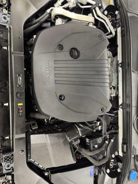 2022 Volvo S60 B5 Momentum