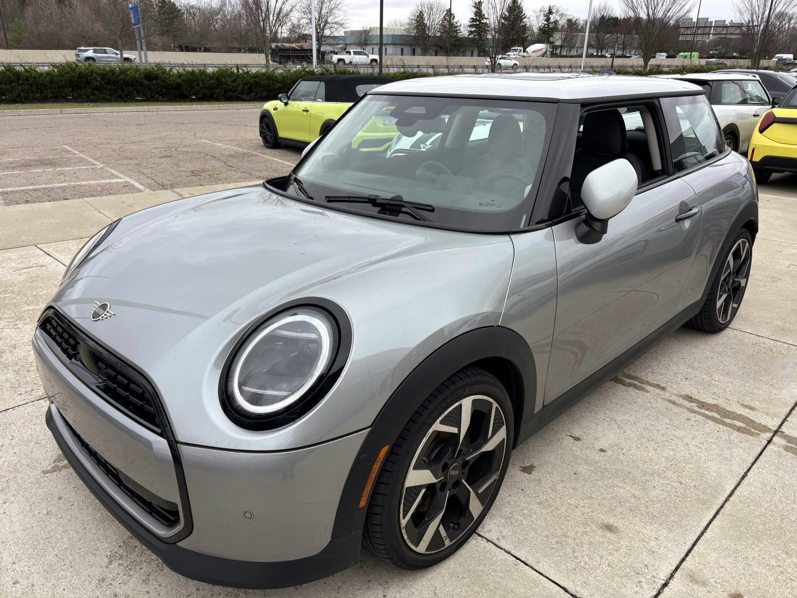 /2025 Mini Hardtop
