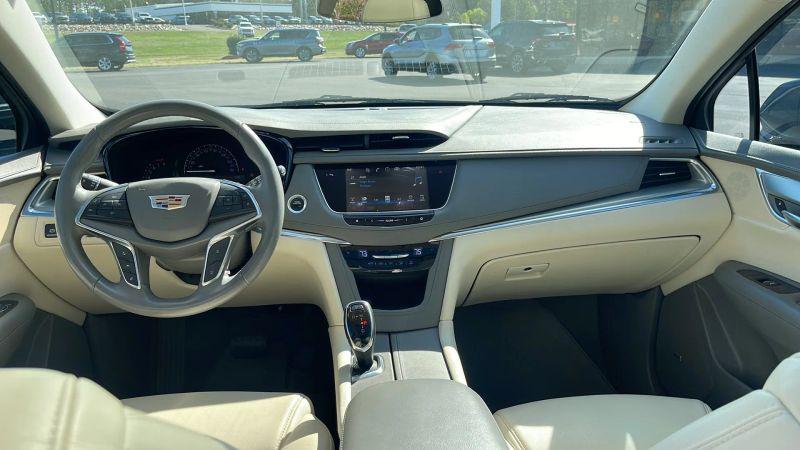 2018 Cadillac XT5 Luxury