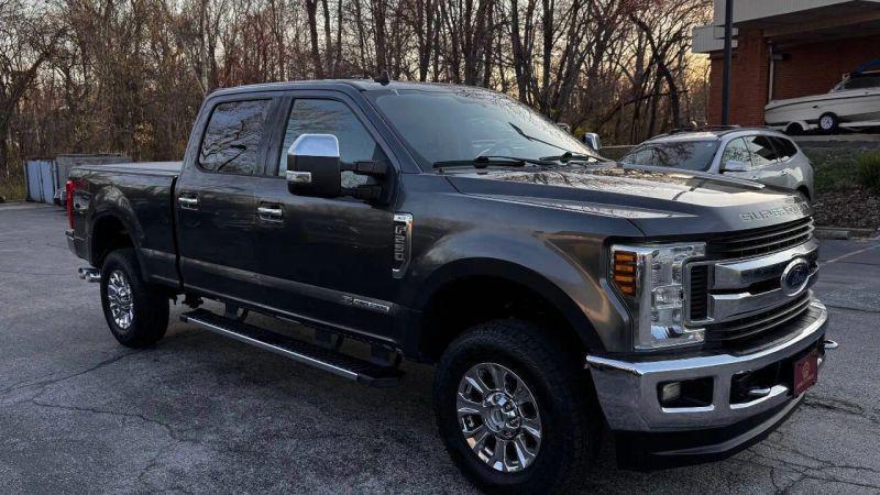 2019 Ford F-250 XLT for sale in Saint Charles, MO