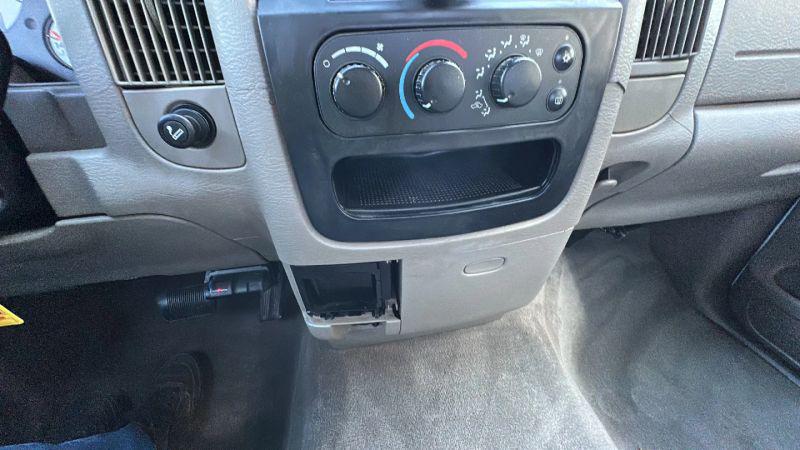 2004 Dodge Ram 2500 SLT/Laramie