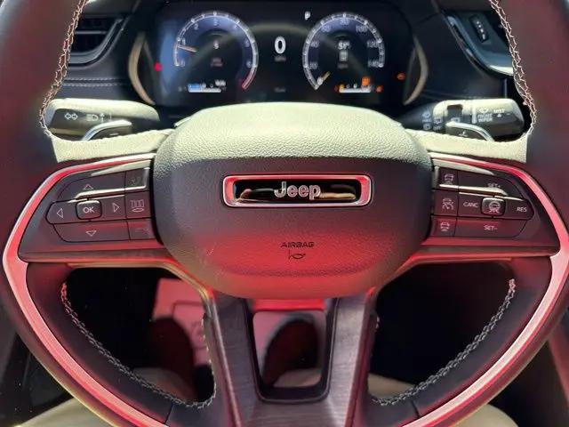 2026 Jeep Grand Cherokee Altitude 4x4