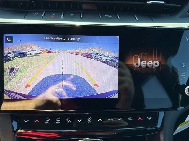 2026 Jeep Grand Cherokee Altitude 4x4