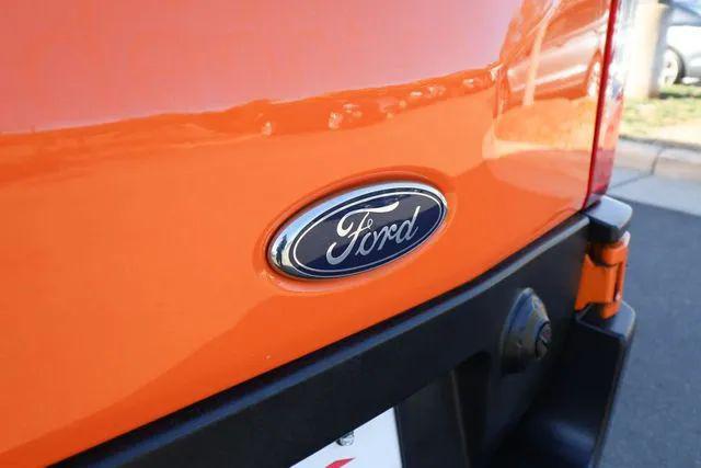 2019 Ford Transit w/60/40 Side Door w/LWB